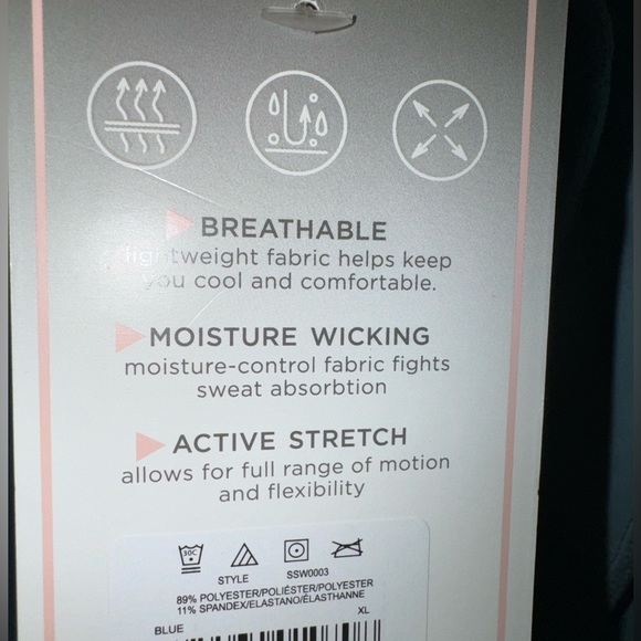 Shadow Sport Light Blue  Fitted Mock-Neck 3/4 Zip Front Athletic Jacket, Pockets - Picture 5 of 12